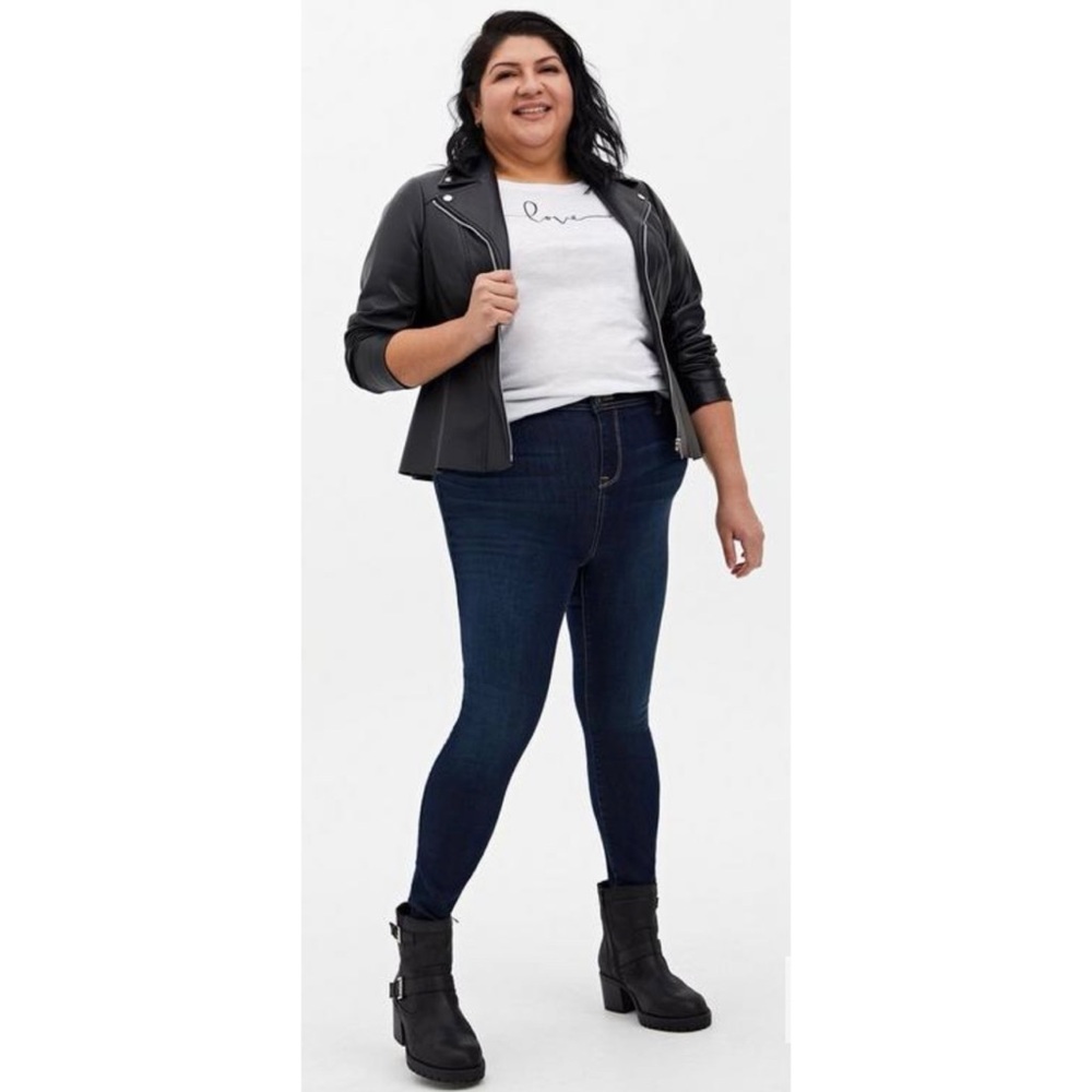 NWT TORRID Jeans MidFit Skinny